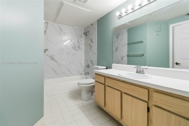 Building Photo - 751 SW 148th Ave