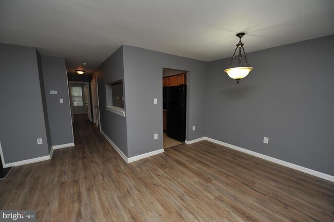 Building Photo - 5707 Olde Mill Ct