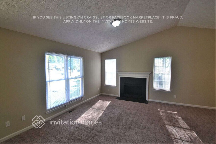 Building Photo - 1355 Ling Dr