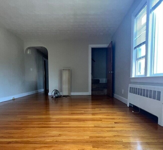 Building Photo - 4 Mangano Ct