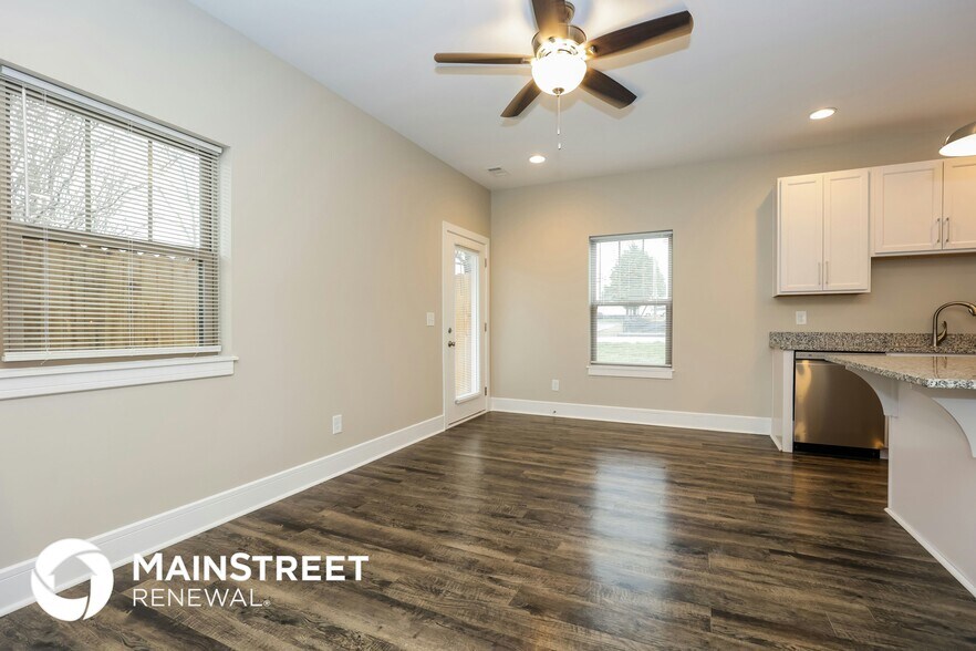 Building Photo - 100 Hartsville Ct