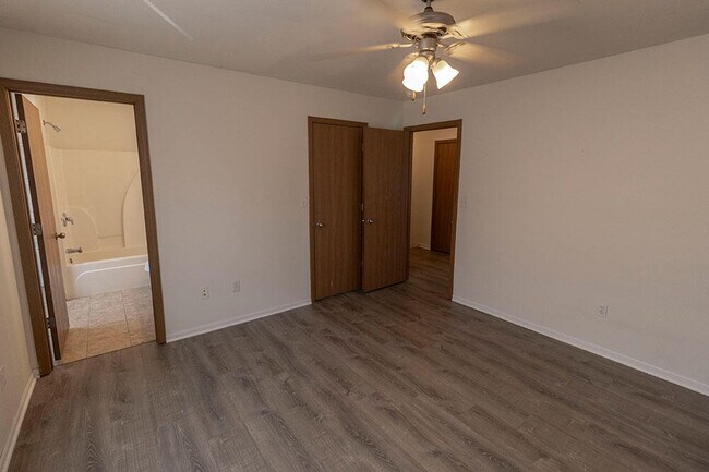 Building Photo - 1621 Citadel Dr