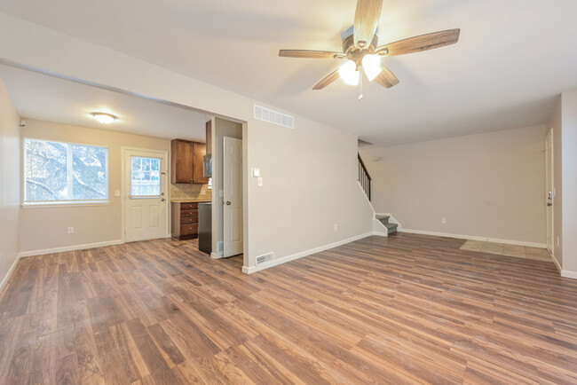 Building Photo - Charming 4-Bedroom Home