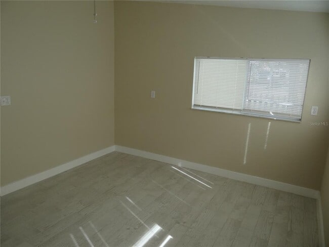 Building Photo - 13360 Boca Ciega Ave