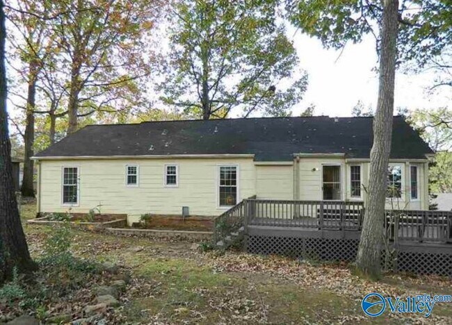 Building Photo - 13017 Coys Dr SE