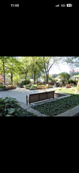 Building Photo - 3600 N Lake Shore Dr