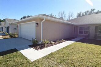 Building Photo - 11 Buttonwood Ln