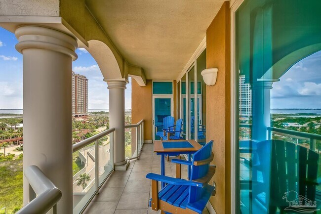 Building Photo - 5 Portofino Dr
