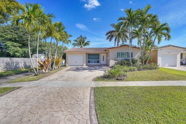 Building Photo - 2005 N 36th Ave