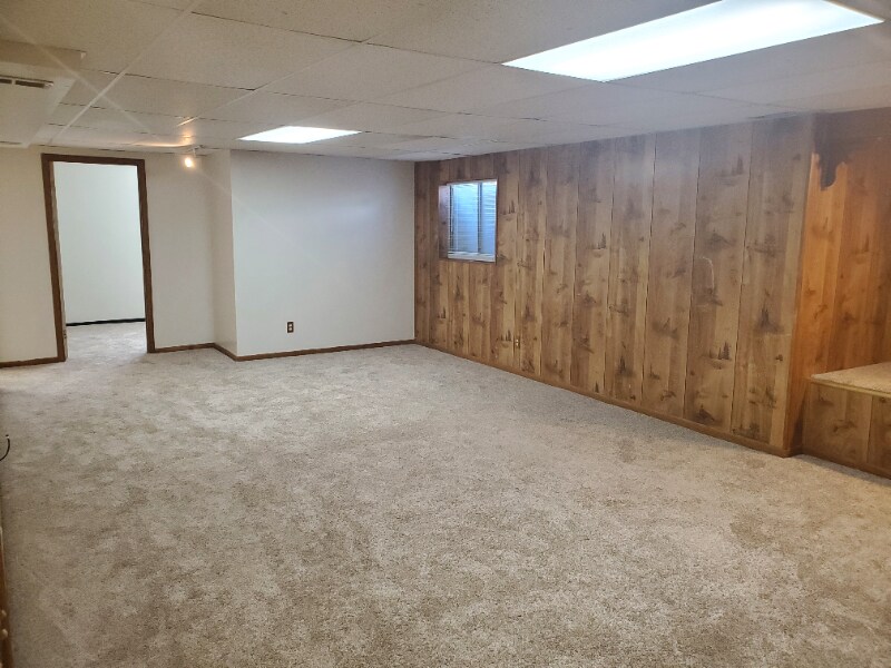Building Photo - 6849 2200 W