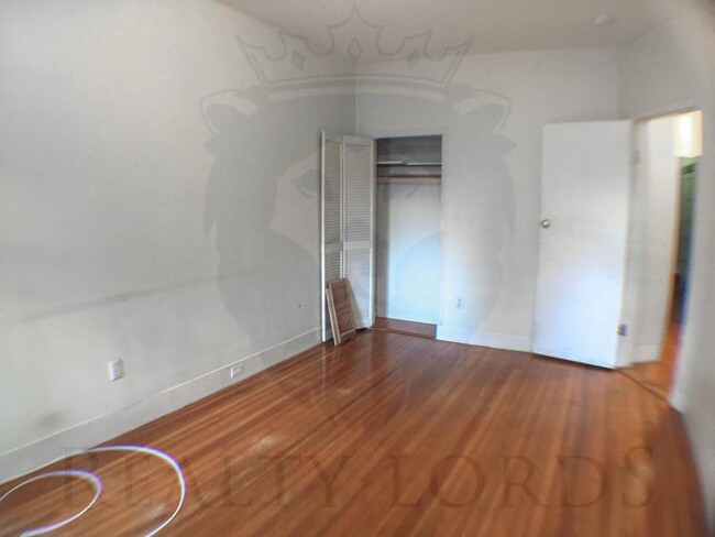 Primary Photo - 143 Harvard Ave