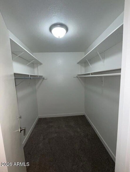 Building Photo - 6110 E Blanche Dr