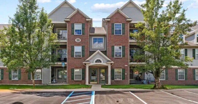 Building Photo - 14107 Pinehurst Ln