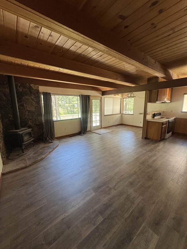 Building Photo - 2325 Sky Meadows Ct