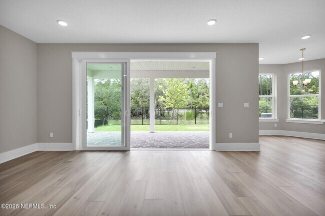 Building Photo - 202 Sutton Dr