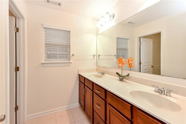 Building Photo - 3113 Normandy Ridge NW
