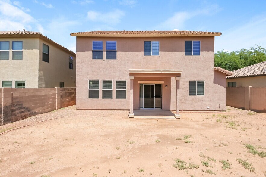 Building Photo - 4515 E Oxford Ln