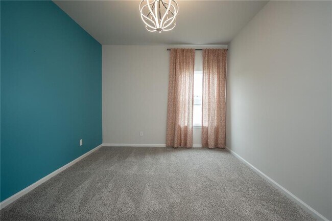 Building Photo - 13 Westerly Sta