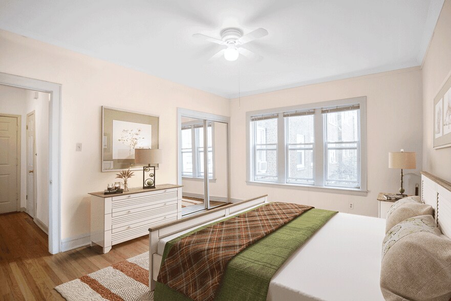 Building Photo - 1828 W Lawrence Ave