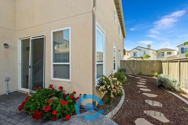 Building Photo - 12177 Pepper Tree Ln