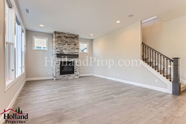 Building Photo - Spacious 4-Bed, 3-Bath Home with Solar Power, EV-Ready Garage & Outdoor Living Space