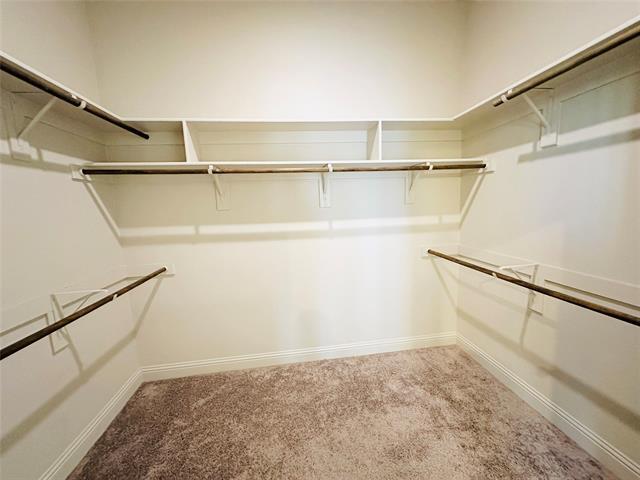 Building Photo - 16016 Gladewater Terrace