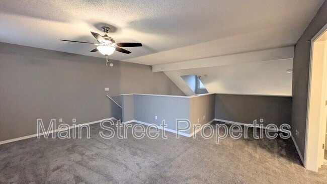 Building Photo - 3180 Birdseye Cir