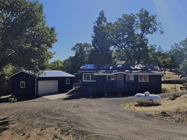 Building Photo - 1008 Manzanita Dr