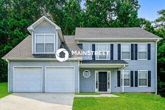 Building Photo - 4 Bedroom Pet-Friendly Home in DECATUR, GA with Main Street Renewal