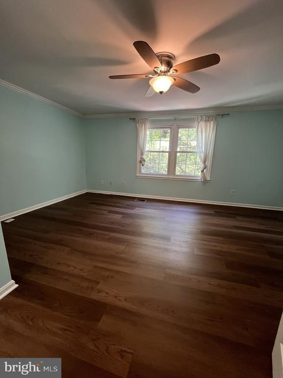 Building Photo - 5633 Independence Cir