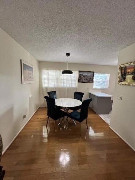 Building Photo - 2 Vista Gardens Trail Unit 202