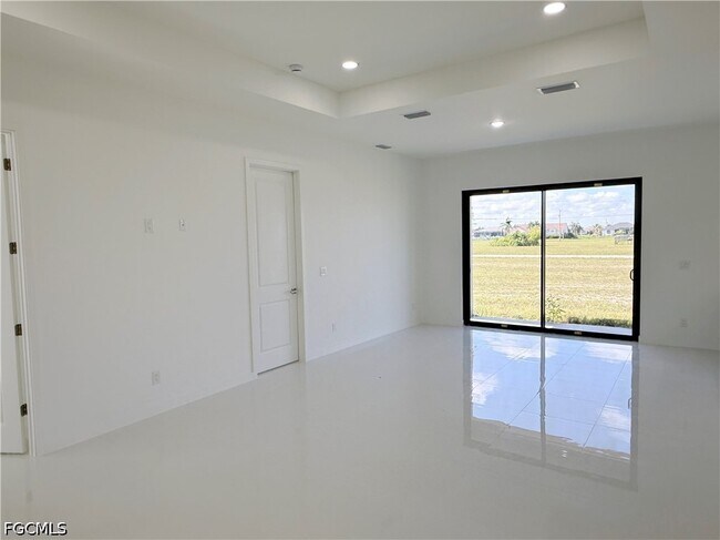 Building Photo - 4238 NW 34th Terrace