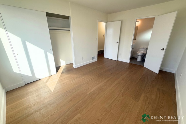 Building Photo - Newly Remodeled 5BR/3BA Home w/ City + Ocean Views in Daly City