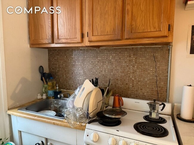 Building Photo - 1278 1st Ave