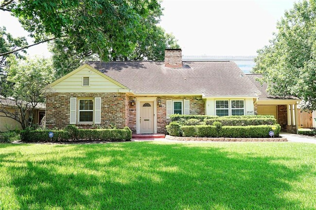 Primary Photo - 2047 McClendon St