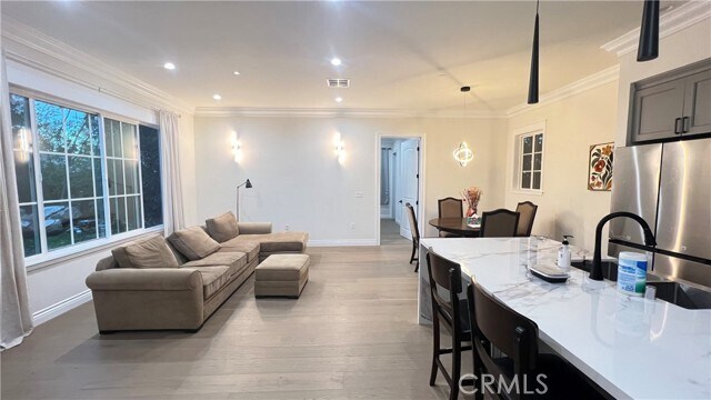 Building Photo - 2830 E California Blvd