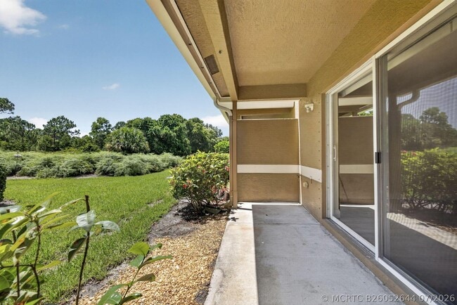 Building Photo - 2786 SE Birmingham Dr