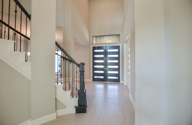 Building Photo - 7610 Blue Finch Ln