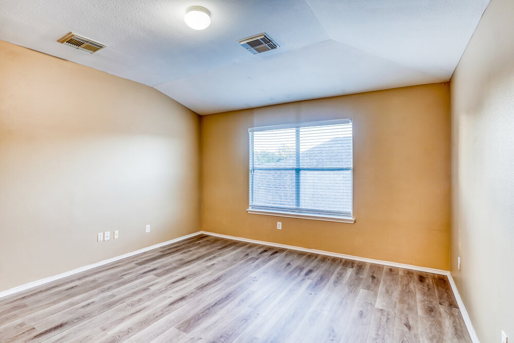 Building Photo - 8223 Wainwright Way