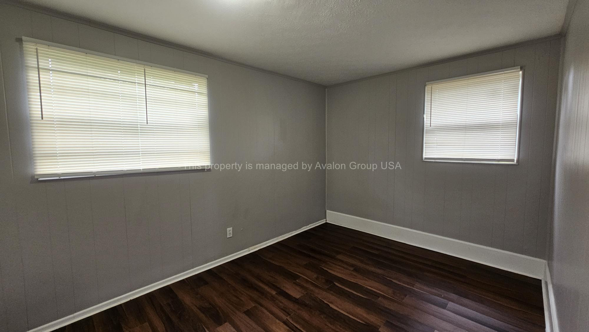 Building Photo - 9504 Evesham Rd