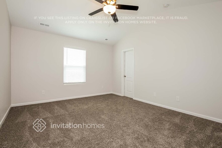 Building Photo - 3915 Rosfield Dr