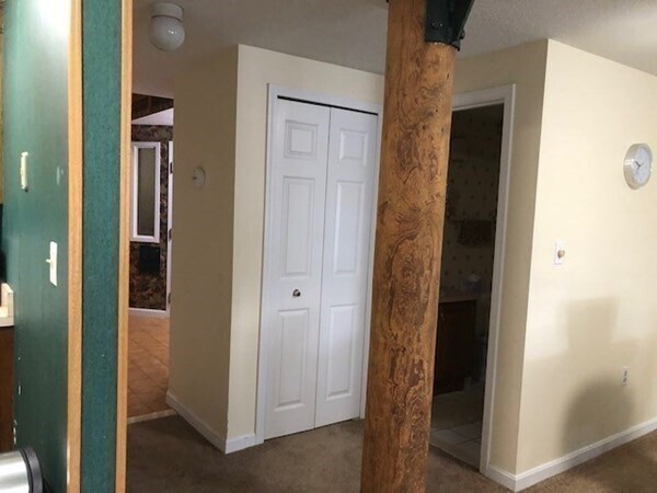 Building Photo - 200 Market St