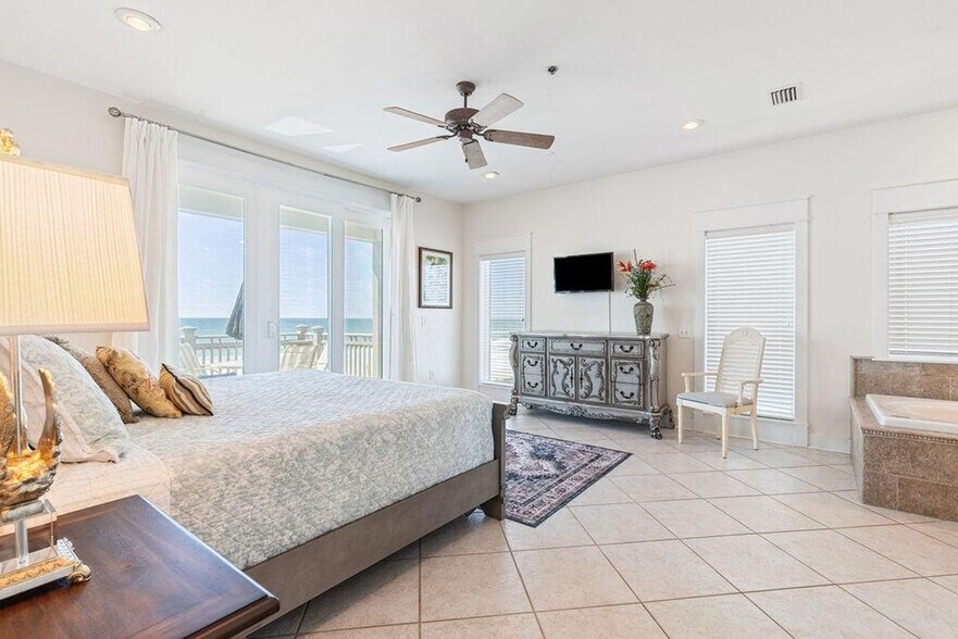 Building Photo - 8515 Surf Dr