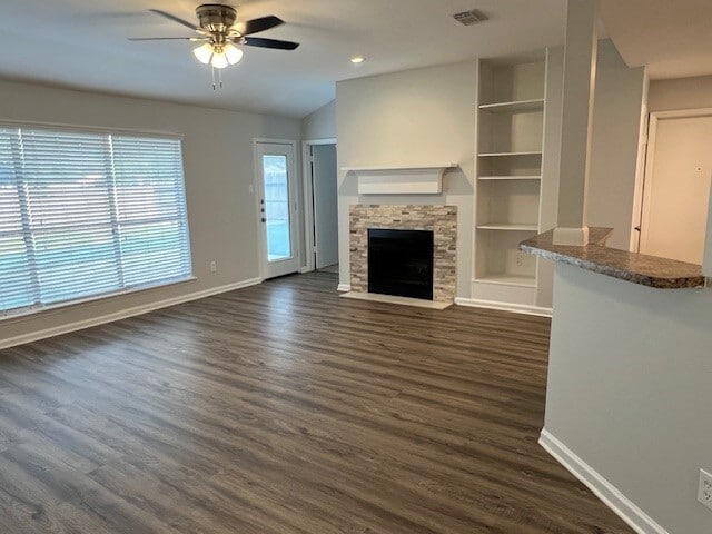 Building Photo - 1111 Park Wind Dr