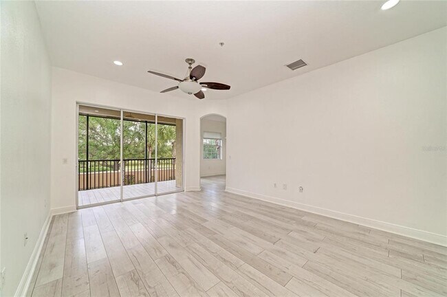 Building Photo - 8261 Miramar Way