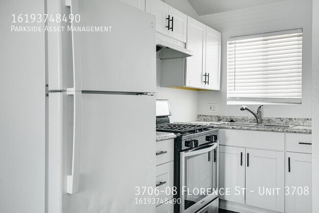 Building Photo - 3706-08 Florence St-Unit 3708