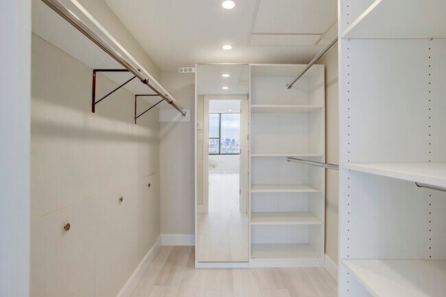 Building Photo - 3310 Timmons Ln