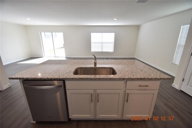 Building Photo - 36209 Sunflower Hl Dr