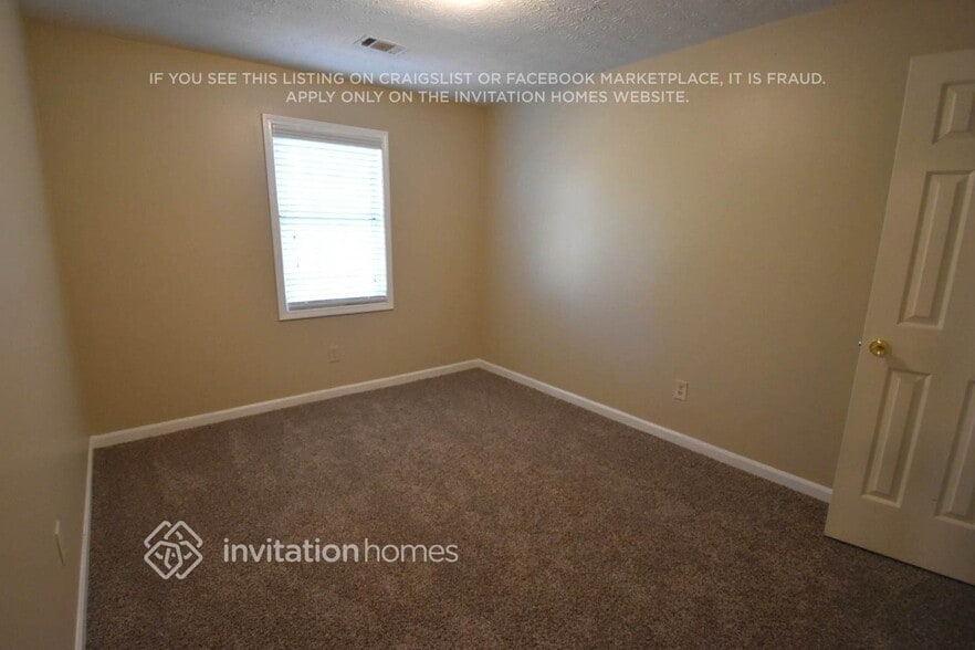 Building Photo - 4475 Susans Way