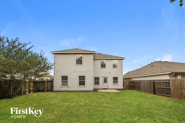 Building Photo - 6610 Albion Cresent Dr